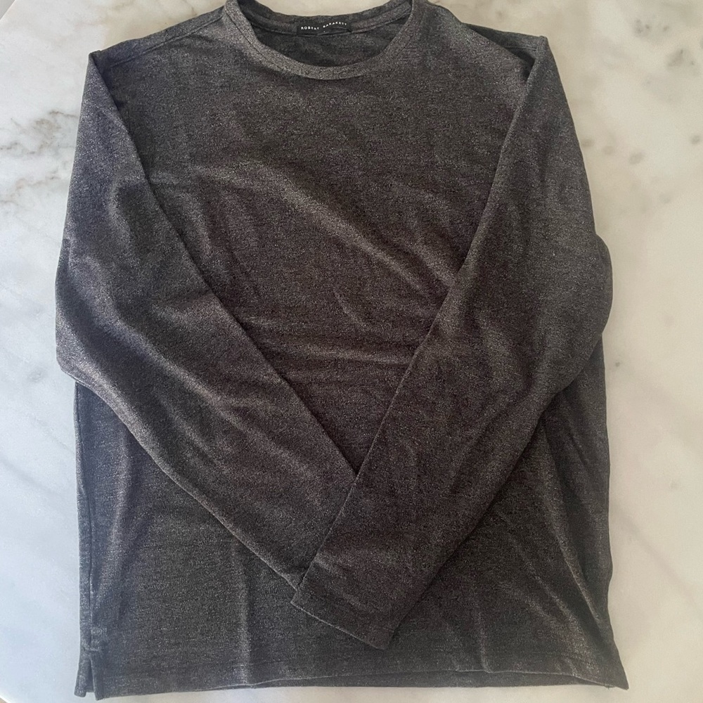 Robert Barakett Tempest Crew. Size Large. Gray. Long sleeve crew neck shirt.